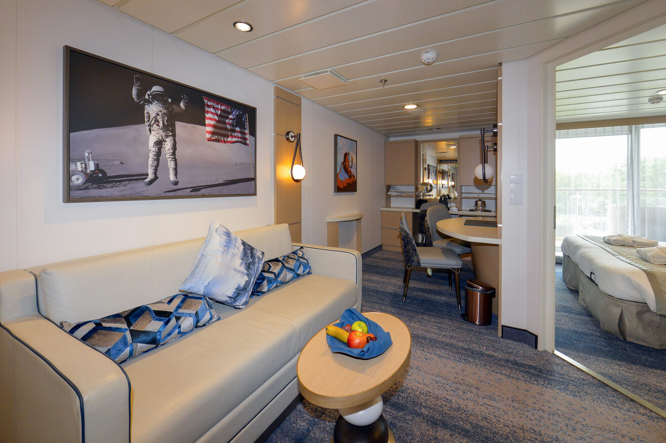 Ocean Explorer Junior Suite