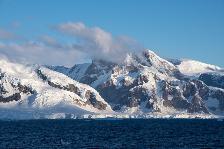 20170107-Antarctica Heb Sky_913