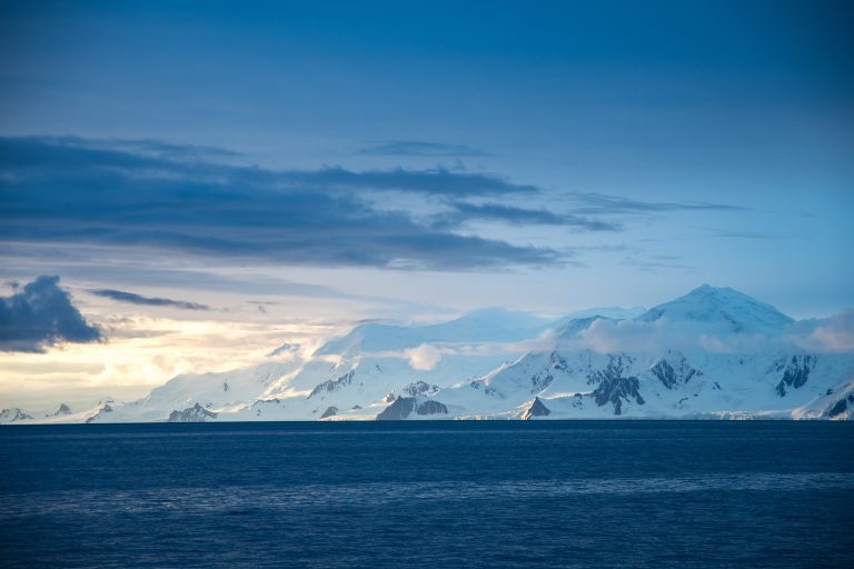 20170107-Antarctica Heb Sky_45