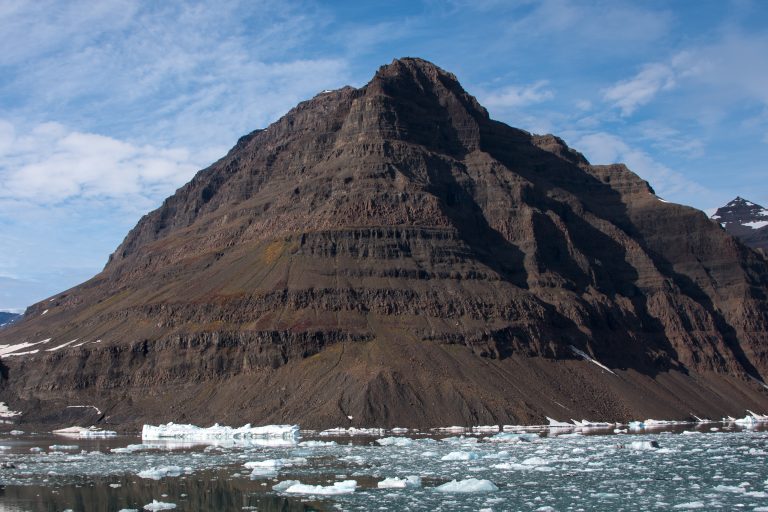 20180901-E Greenland-1819